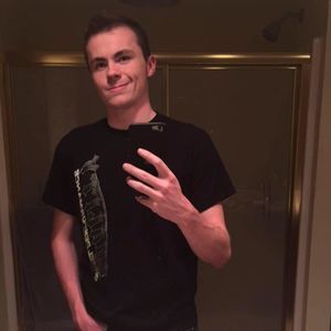 Meet your Posher, Kolt